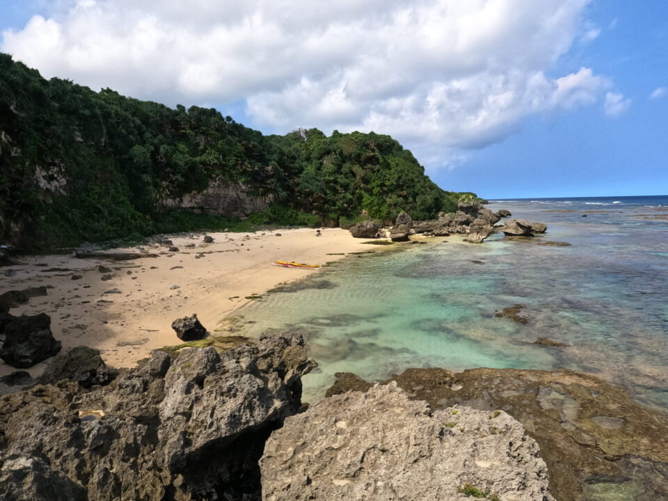 Leerer Strand Okinawa